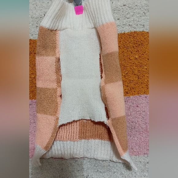 Dog sweater - Picture 2 of 2